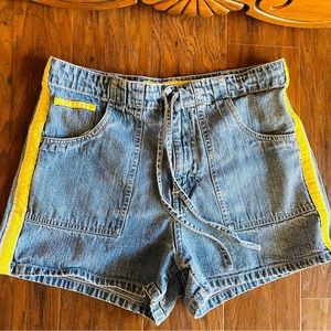Vintage 1990s No Excuses brand denim short shorts sz 9/10 yellow cotton